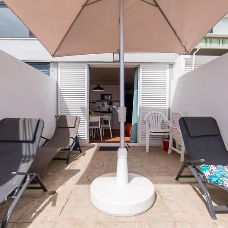 公寓 Amazing Duplex By The *